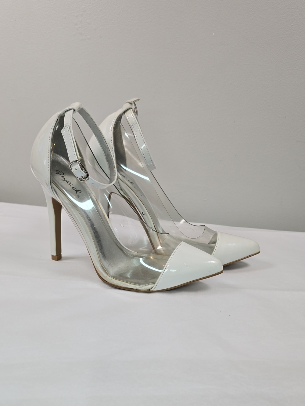 🎃Women's White Pointed-Toe Ankle-Strap Heels Halloween Shoes